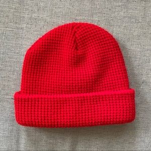 MiUSA red knitted beanie
